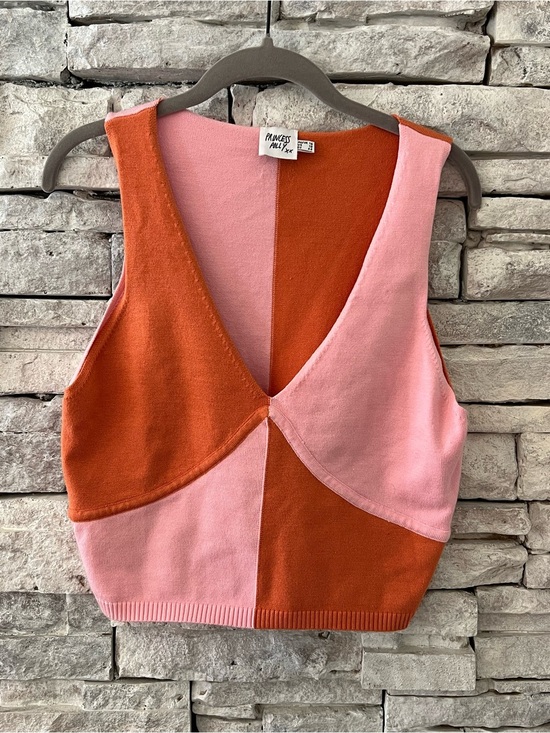 Princess Polly Tops - Princess Polly Pink & Orange Colorblock V-Neck Knit Tank Crop